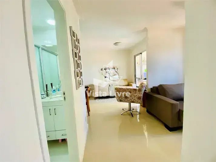 Apartamento à venda com 2 quartos, 66m² - Foto 5