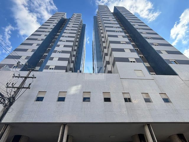 Apartamento 3 quartos e 2 banheiros, à venda, no bairro Centro em Ponta Grossa