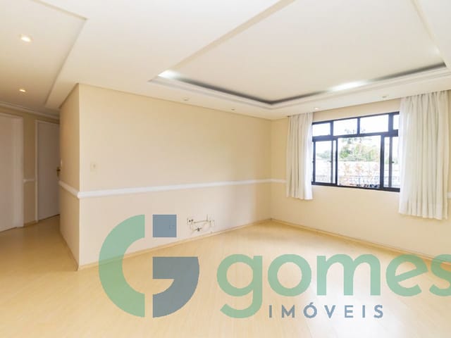 Apartamento 3 quartos e 1 banheiro, para alugar, no bairro Capão Raso em Curitiba