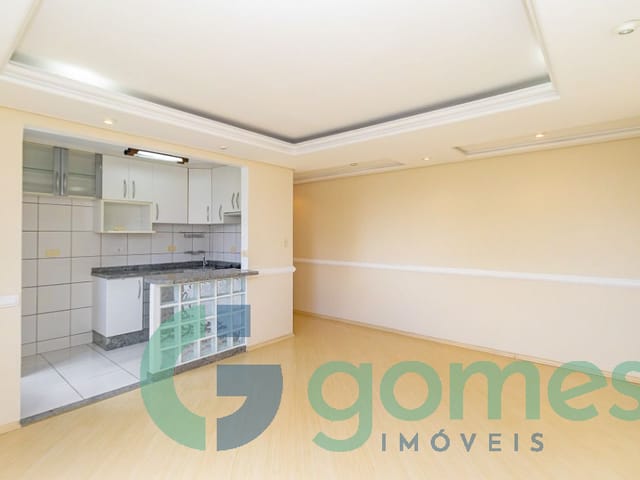 Apartamento 3 quartos e 1 banheiro, para alugar, no bairro Capão Raso em Curitiba