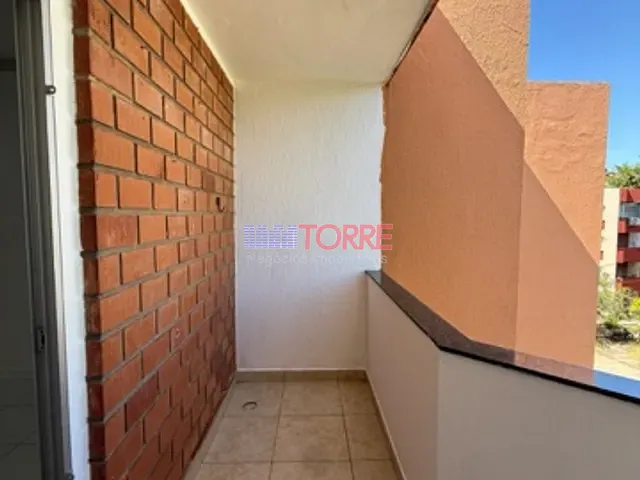 Apartamento 3 quartos e 2 banheiros, para alugar, no bairro Esperança em Ilhéus