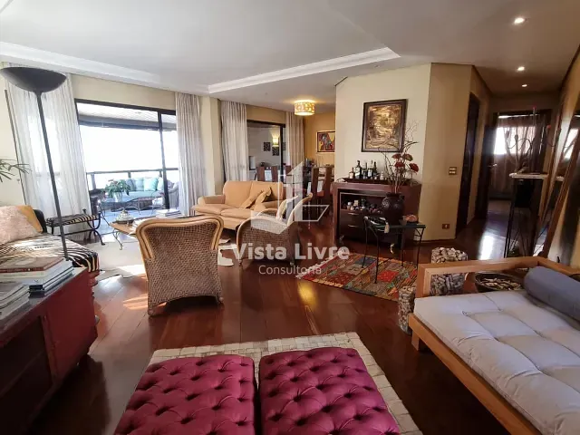Apartamento com 244m² 4 quartos e 5 banheiros, à venda, no bairro Perdizes em São Paulo
