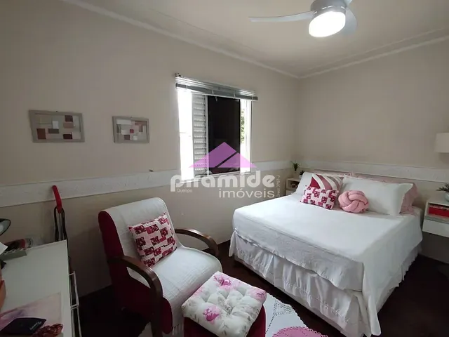 Apartamento com 101m² 3 quartos e 2 banheiros, à venda, no bairro Jardim Estoril em São José dos Campos