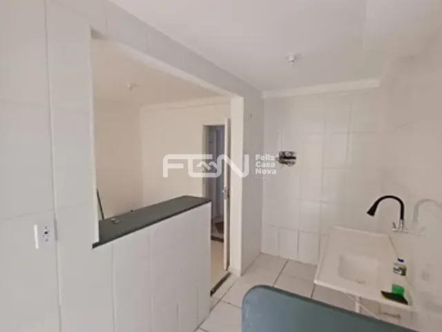 Apartamento com 56m² 2 quartos e 1 banheiro, à venda, no bairro Recreio Ipitanga em Lauro de Freitas