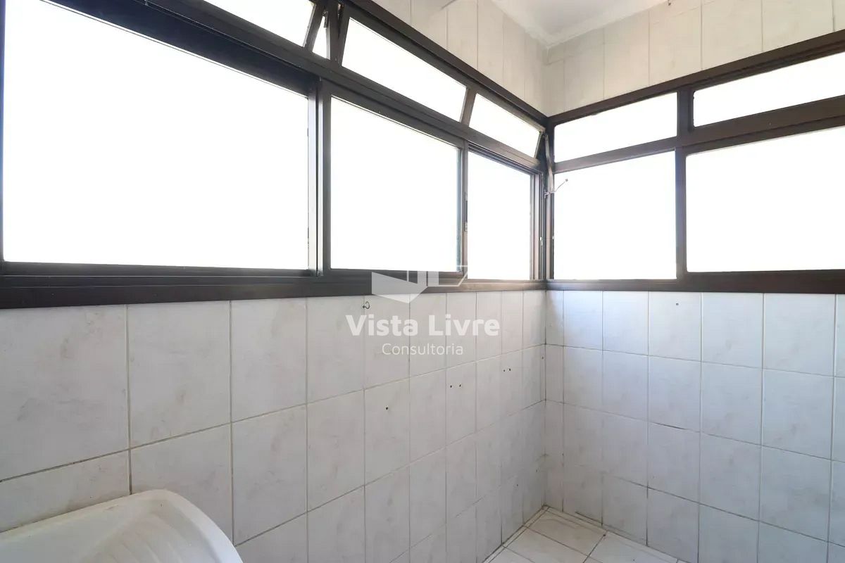 Apartamento à venda com 2 quartos, 70m² - Foto 10