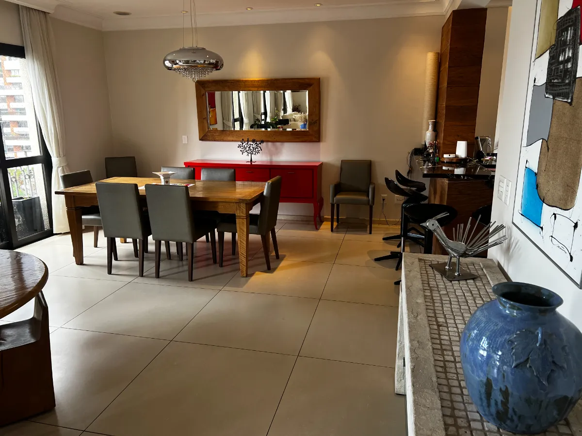 Apartamento para venda em Moema com 4 quartos, sendo 4 suítes, 313m²
