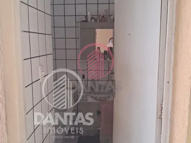 Apartamento 2 quartos e 1 banheiro, à venda, no bairro Santa Maria em Osasco