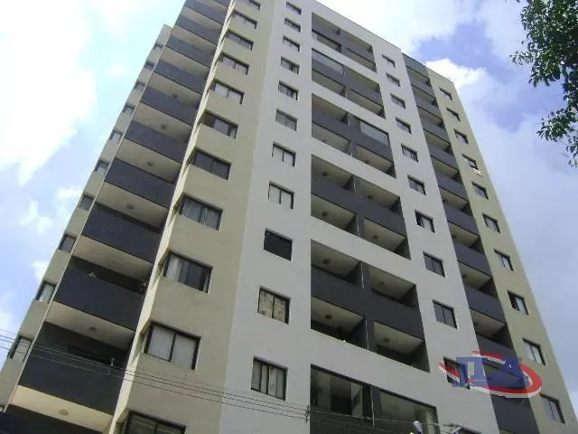 Apartamento 1 quarto e 1 banheiro, à venda, no bairro Centro em Curitiba