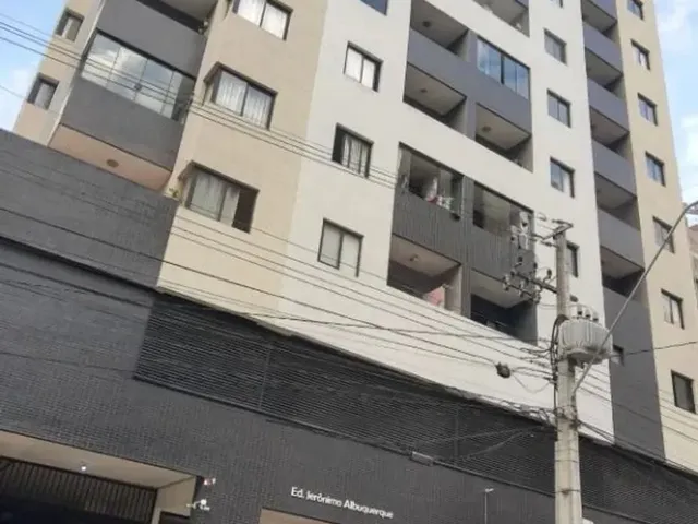 Apartamento 1 quarto e 1 banheiro, à venda, no bairro Centro em Curitiba