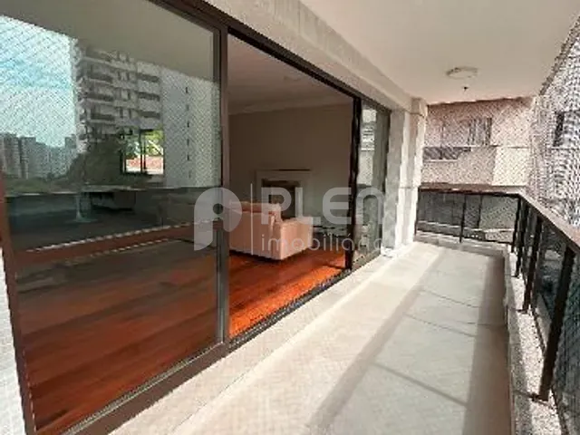 Apartamento 4 quartos e 4 banheiros, à venda, no bairro Santana em São Paulo
