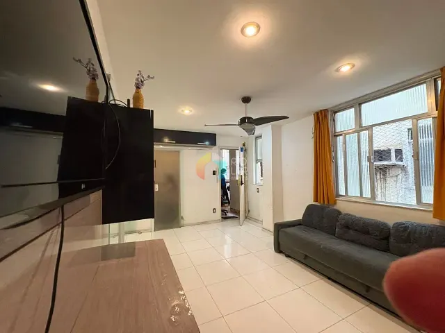 Apartamento com 46m² 1 quarto e 1 banheiro, à venda, no bairro Copacabana em Rio de Janeiro