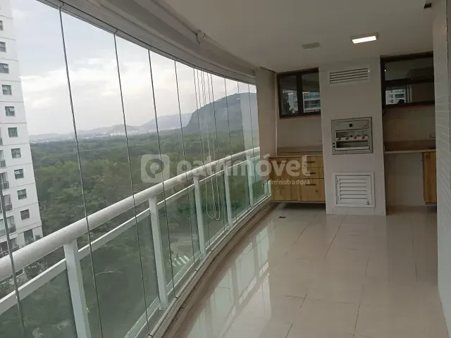 Apartamento com 112m² 3 quartos e 1 banheiro, à venda ou para alugar, no bairro Barra da Tijuca em Rio de Janeiro