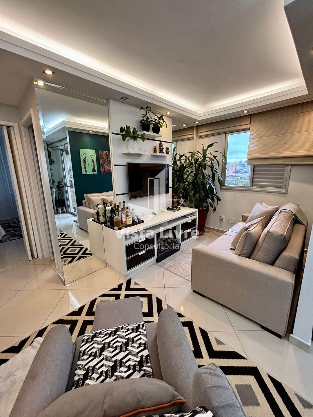 Apartamento à venda com 2 quartos, 65m² - Foto 4