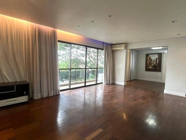 Foto do Apartamento - Amplo Apartamento de 145 m² à venda, 3 dormitórios, com 2 Suítes no Condomínio Edifício Itaparica, Localizado na região doTatuapé - São Paulo | Organização Imobiliária Açores