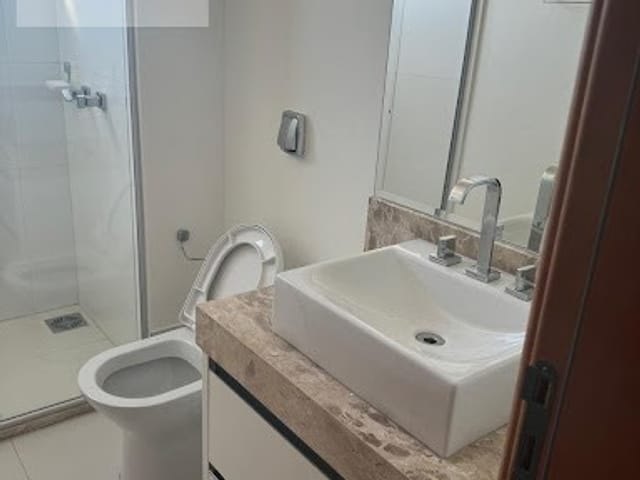 Apartamento 4 quartos e 3 banheiros, para alugar, no bairro Quilombo em Cuiabá