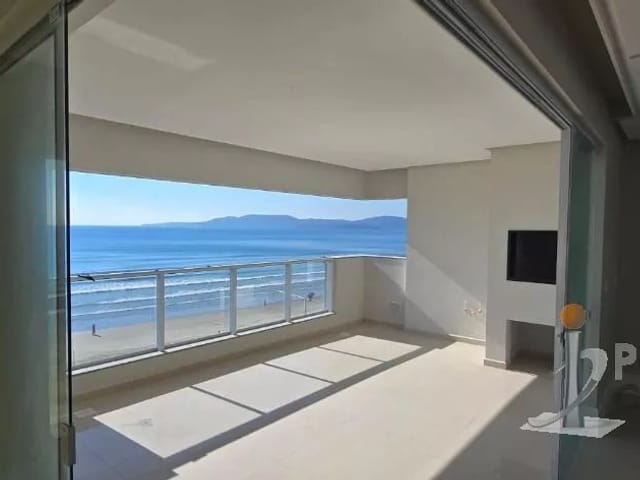 Apartamento 4 quartos e 6 banheiros, à venda, no bairro Castelo Branco em Itapema