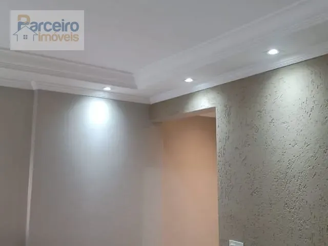 Apartamento 2 quartos e 1 banheiro, à venda, no bairro Vila Bertioga em São Paulo