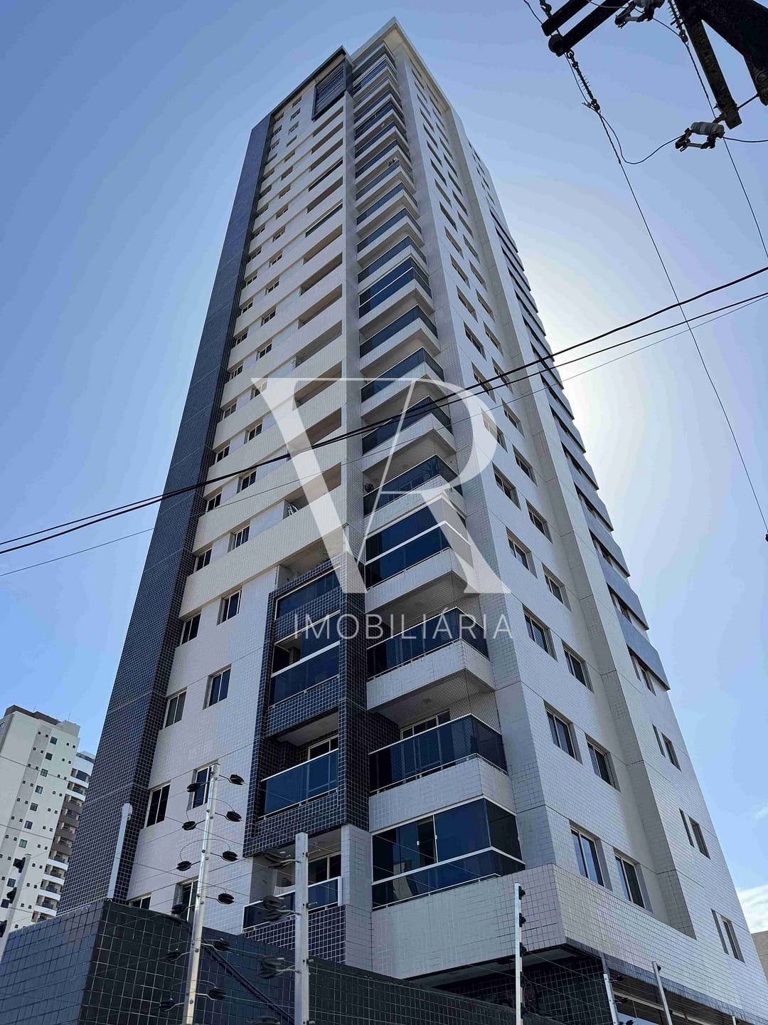 Apartamento à venda com 4 quartos, 95m² - Foto 1