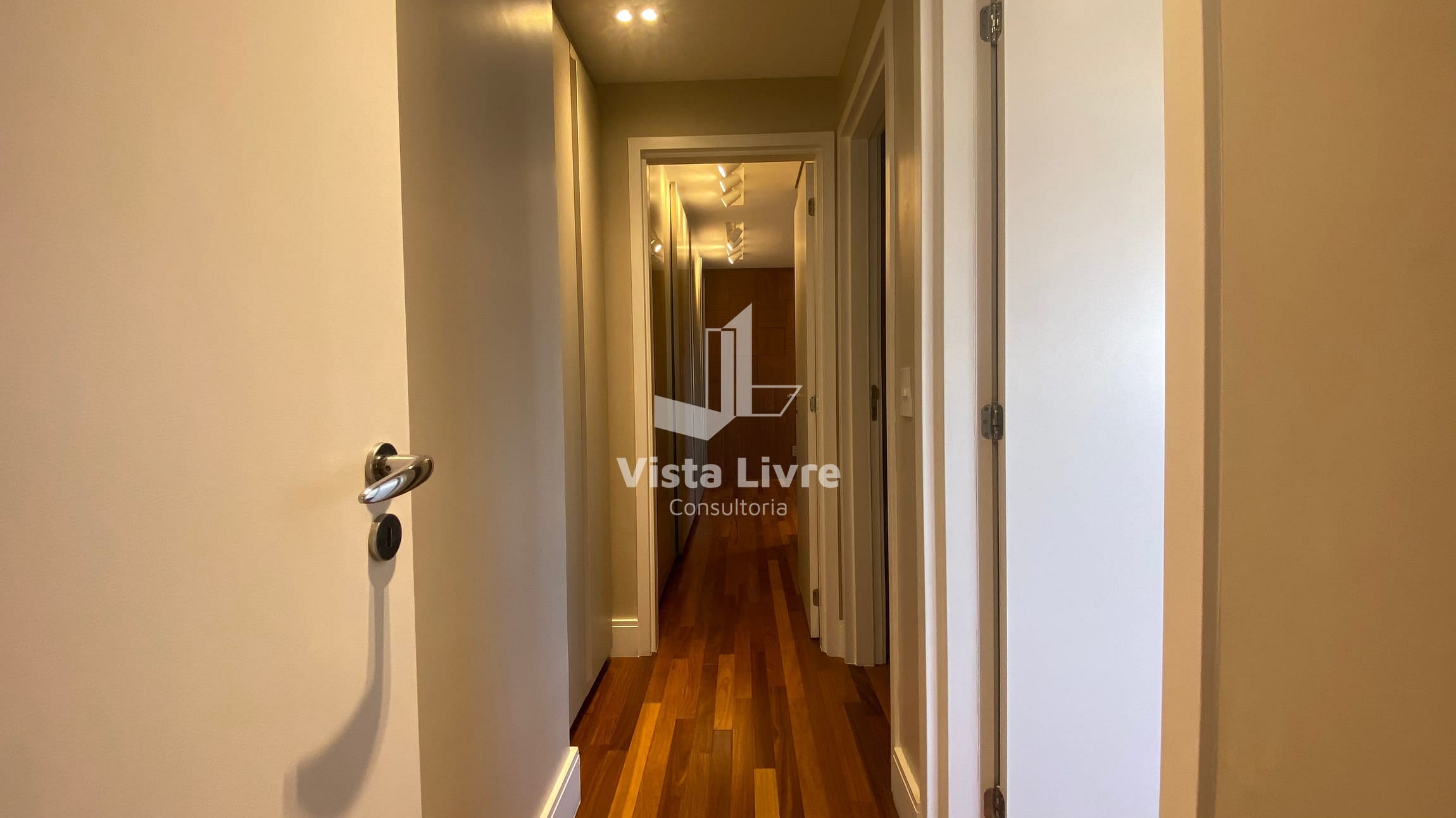 Apartamento à venda com 3 quartos, 119m² - Foto 13