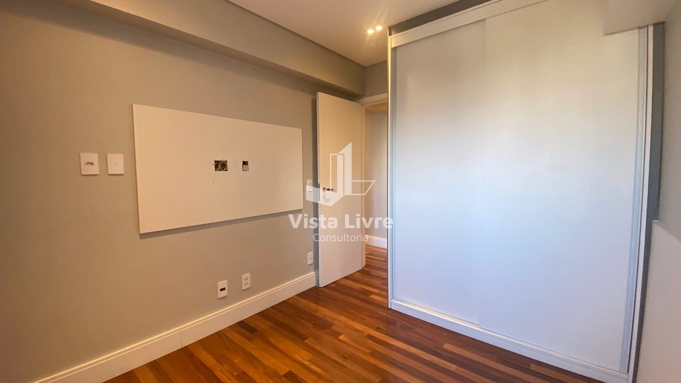 Apartamento à venda com 3 quartos, 119m² - Foto 19