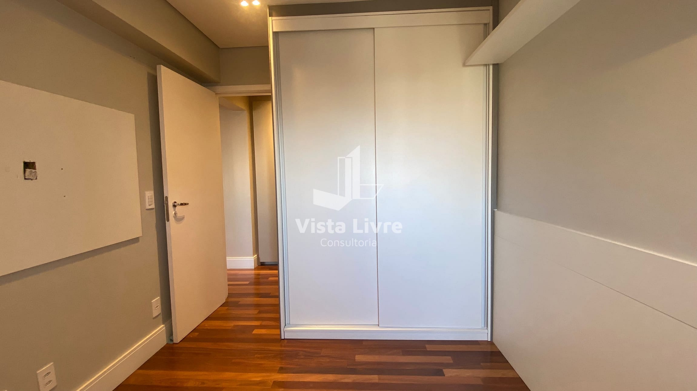 Apartamento à venda com 3 quartos, 119m² - Foto 15