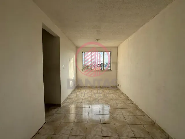 Apartamento 2 quartos e 1 banheiro, à venda, no bairro São Pedro em Osasco