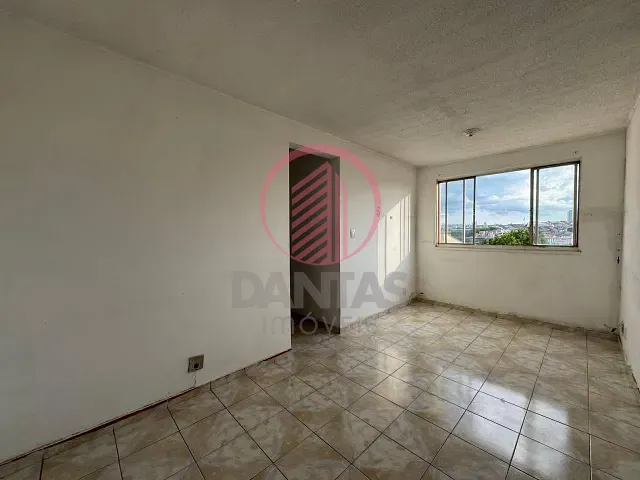 Apartamento 2 quartos e 1 banheiro, à venda, no bairro São Pedro em Osasco