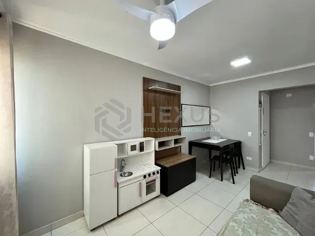 Apartamento 1 quarto e 1 banheiro, à venda, no bairro Jardim Astúrias em Guarujá