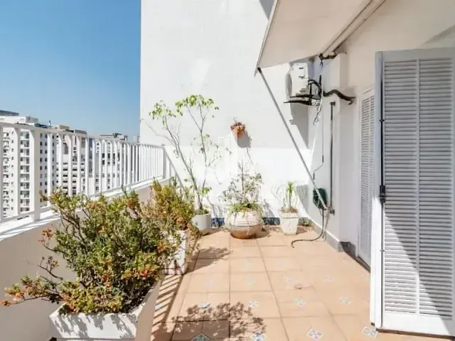 Apartamento com 120m² 2 quartos e 2 banheiros, à venda, no bairro Itaim Bibi em São Paulo