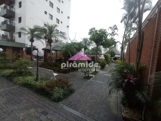 Apartamento com 1560m² 4 quartos e 2 banheiros, à venda, no bairro Prainha em Caraguatatuba