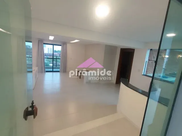 Apartamento com 1560m² 4 quartos e 2 banheiros, à venda, no bairro Prainha em Caraguatatuba