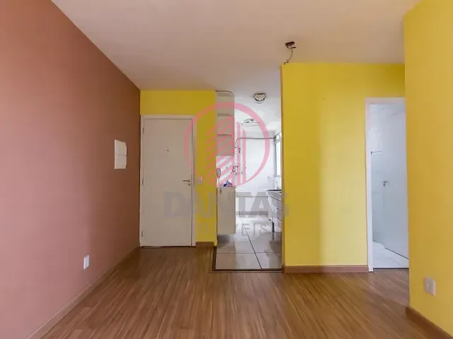 Apartamento 2 quartos e 1 banheiro, à venda, no bairro São Pedro em Osasco