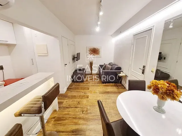Apartamento com 44m² 1 quarto e 2 banheiros, à venda, no bairro Ipanema em Rio de Janeiro