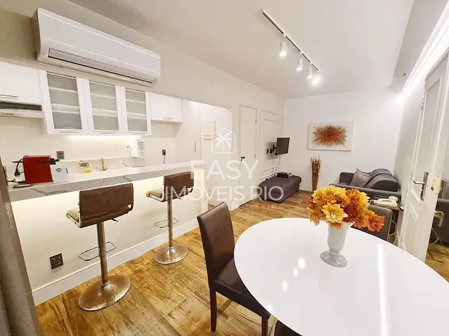 Apartamento com 44m² 1 quarto e 2 banheiros, à venda, no bairro Ipanema em Rio de Janeiro