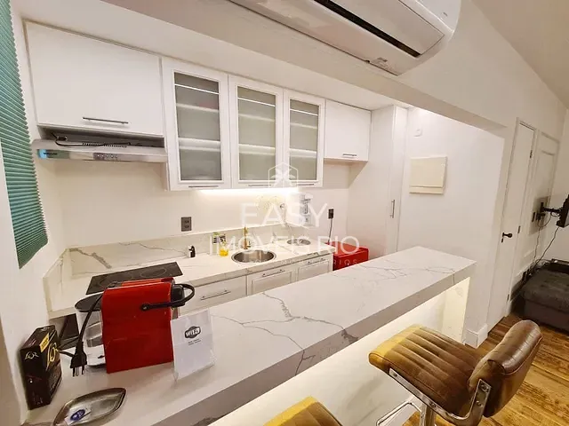 Apartamento com 44m² 1 quarto e 2 banheiros, à venda, no bairro Ipanema em Rio de Janeiro