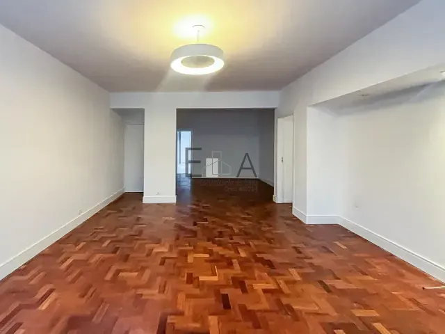 Apartamento com 150m² 3 quartos e 2 banheiros, para alugar, no bairro Jardim Paulista em São Paulo