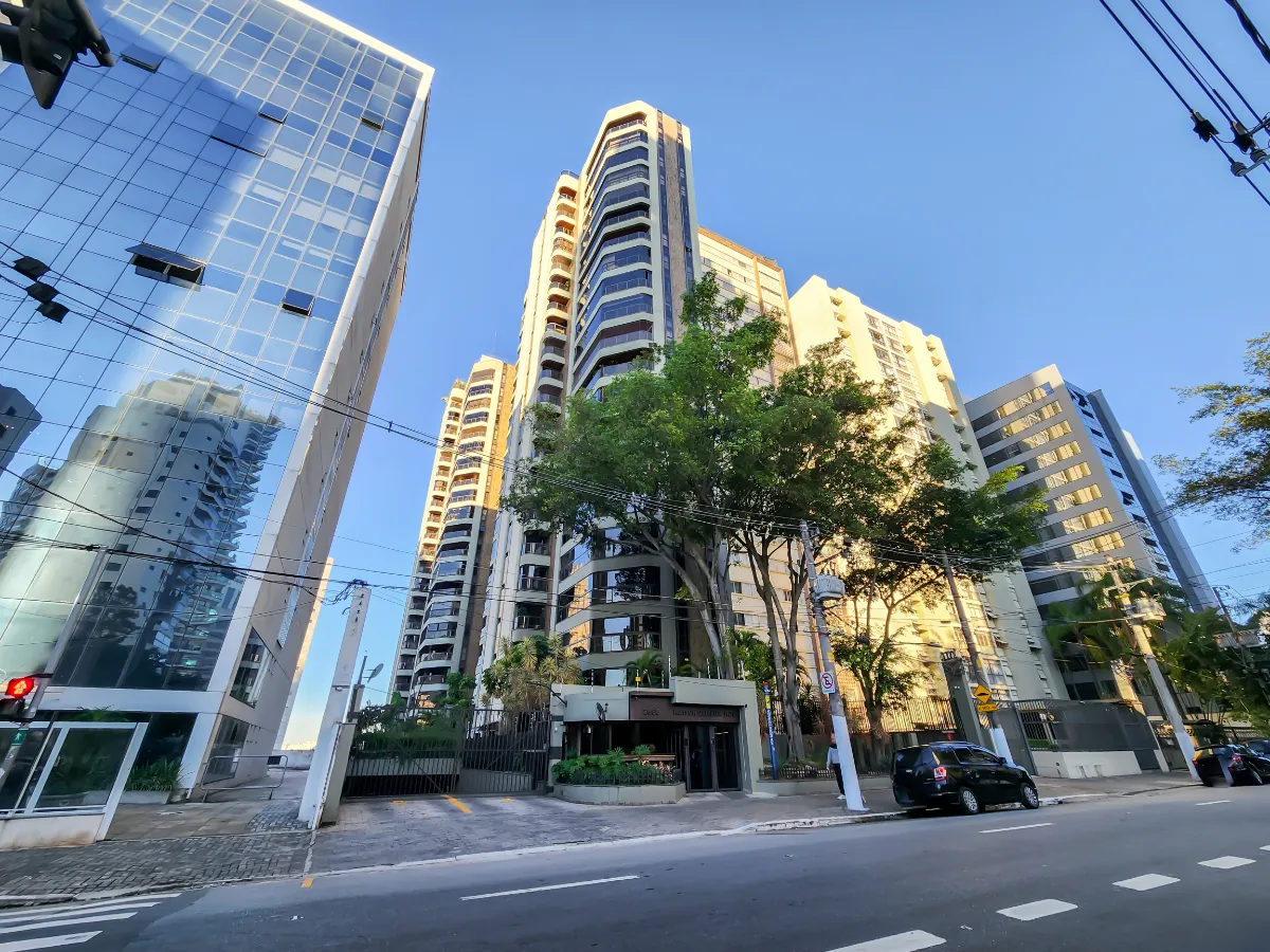 Apartamento para venda em Alto de Santana com 5 quartos, sendo 2 suítes, 254m²