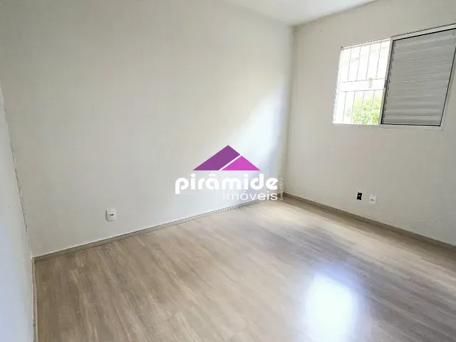 Apartamento com 55m² 2 quartos e 1 banheiro, para alugar, no bairro Cidade Morumbi em São José dos Campos