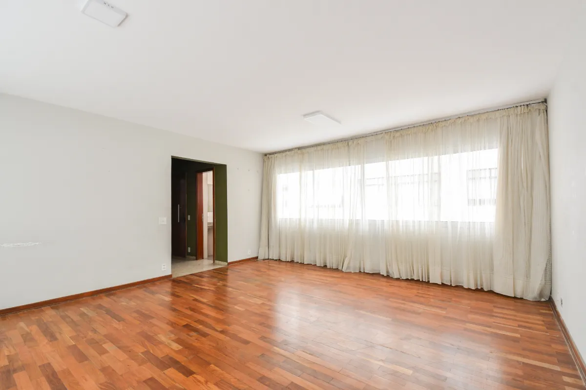 Apartamento para venda em Higienópolis com 3 quartos, sendo 1 suíte, 139m²
