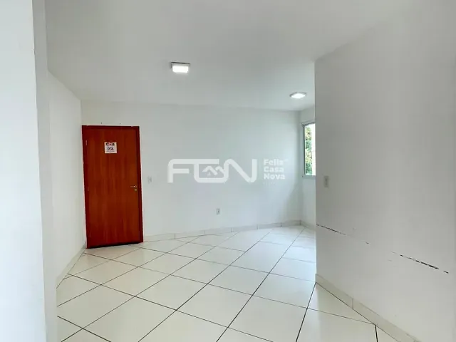 Apartamento com 50m² 2 quartos e 1 banheiro, à venda, no bairro Jardim Limoeiro em Camaçari