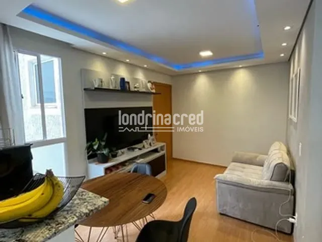 Apartamento 2 quartos e 1 banheiro, à venda, no bairro Colinas em Londrina
