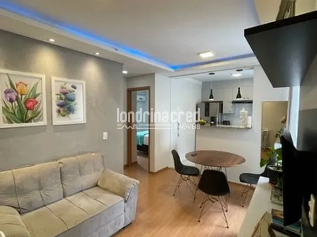 Apartamento 2 quartos e 1 banheiro, à venda, no bairro Colinas em Londrina