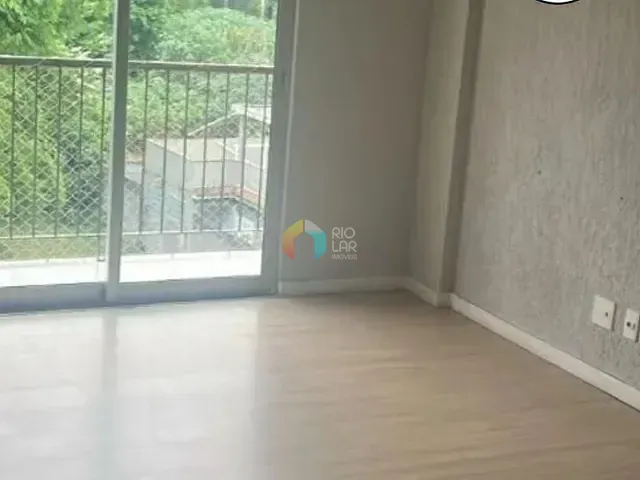 Apartamento com 65m² 2 quartos e 2 banheiros, à venda, no bairro Corrêas em Petrópolis