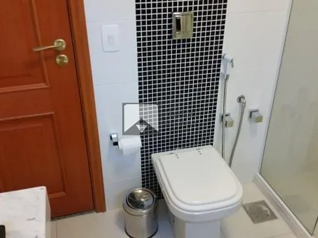 Apartamento com 230m² 3 quartos e 1 banheiro, à venda, no bairro Santa Rosa em Niterói