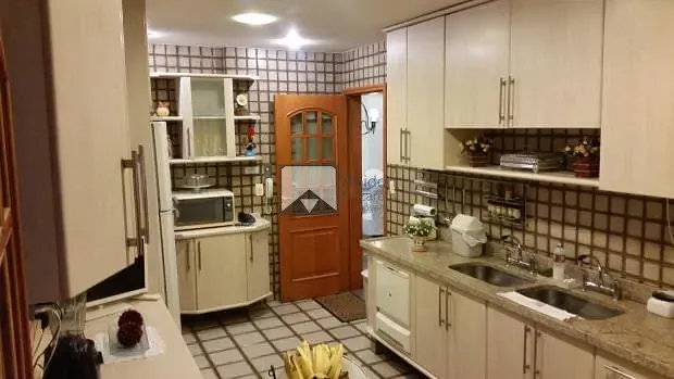 Apartamento, 3 quartos, 215 m² - Foto 22