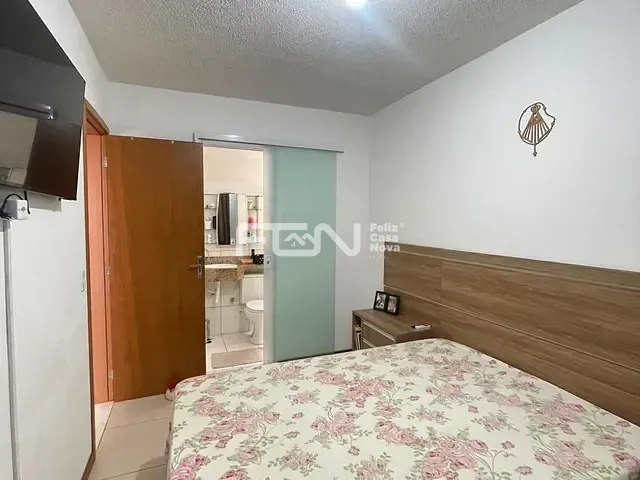 Apartamento 2 quartos e 1 banheiro, à venda, no bairro Alto da Cruz em Camaçari