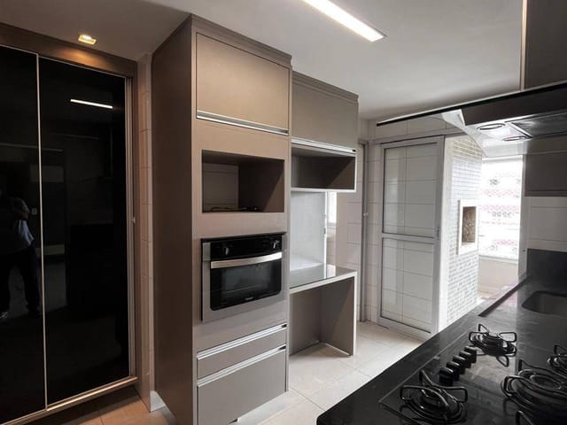 Apartamento 3 quartos e 4 banheiros, à venda ou para alugar, no bairro Jardim Aclimação em Cuiabá