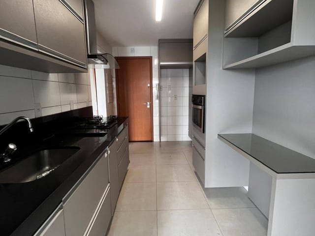 Apartamento 3 quartos e 4 banheiros, à venda ou para alugar, no bairro Jardim Aclimação em Cuiabá