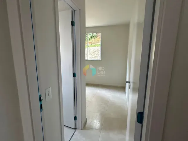 Apartamento com 53m² 2 quartos e 2 banheiros, à venda, no bairro Duarte Silveira em Petrópolis