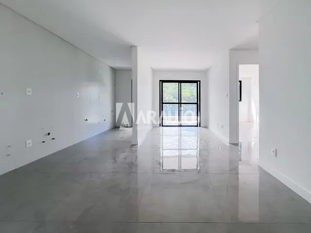 Apartamento 2 quartos e 2 banheiros, à venda, no bairro Fazenda em Itajaí